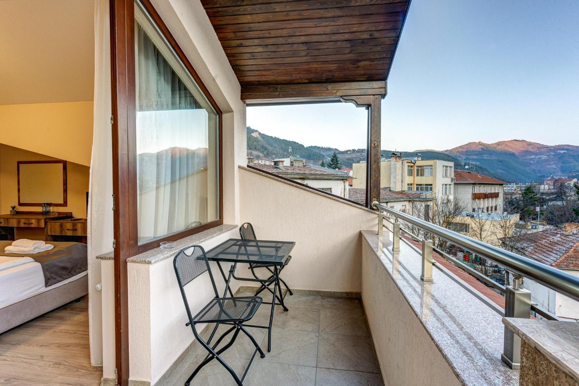 Valemo Apart House Dewin Exterior foto